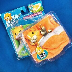 Zhu Zhu Pets Hamster Bed & Blanket X 2, Lime Green and Tangerine Orange